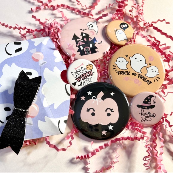 Cute Halloween Pin Pack - Picture 1 of 2